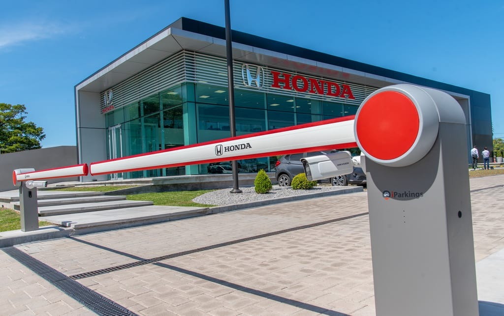 Ditec QIK80 Automatic Vehicle Barrier